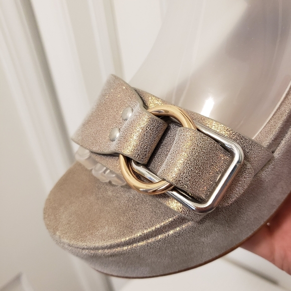 J/Slides Bronze Metallic Quest Platform Sandals Size 8.5, Stylish, Chic - Picture 8 of 16